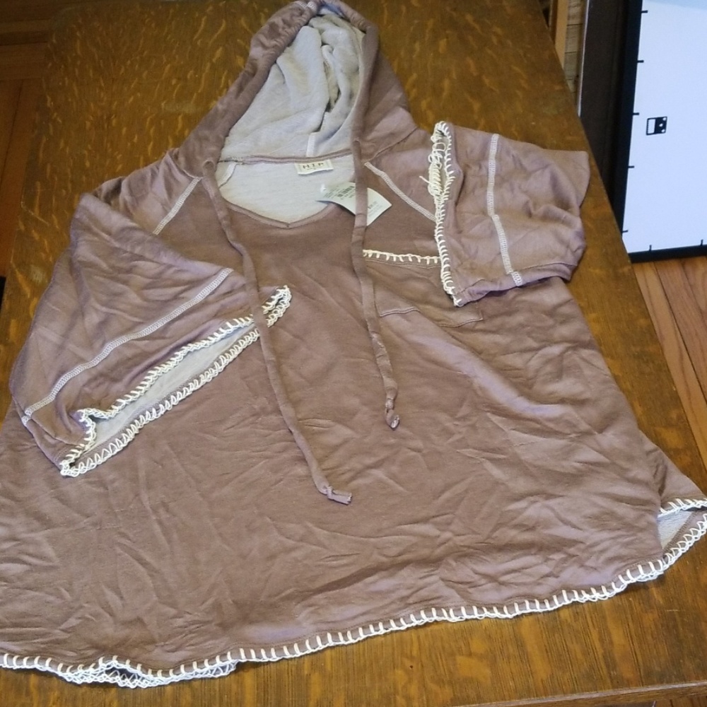 H.i.p blouse medium